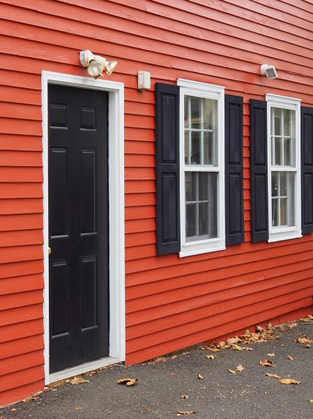 Cost of Red Vinyl Siding Installation in El Cajon