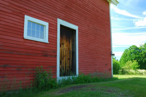 Wood Barn Siding Installation in El Cajon