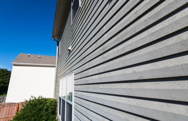 Cost of Vinyl Siding Panel Replacement in El Cajon